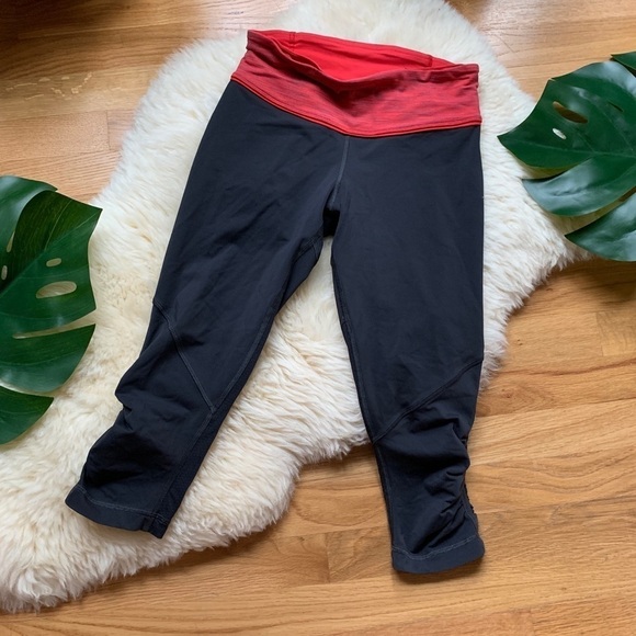 Lululemon Run💕For Your Life Crop Coal Wee Space - Picture 3 of 7